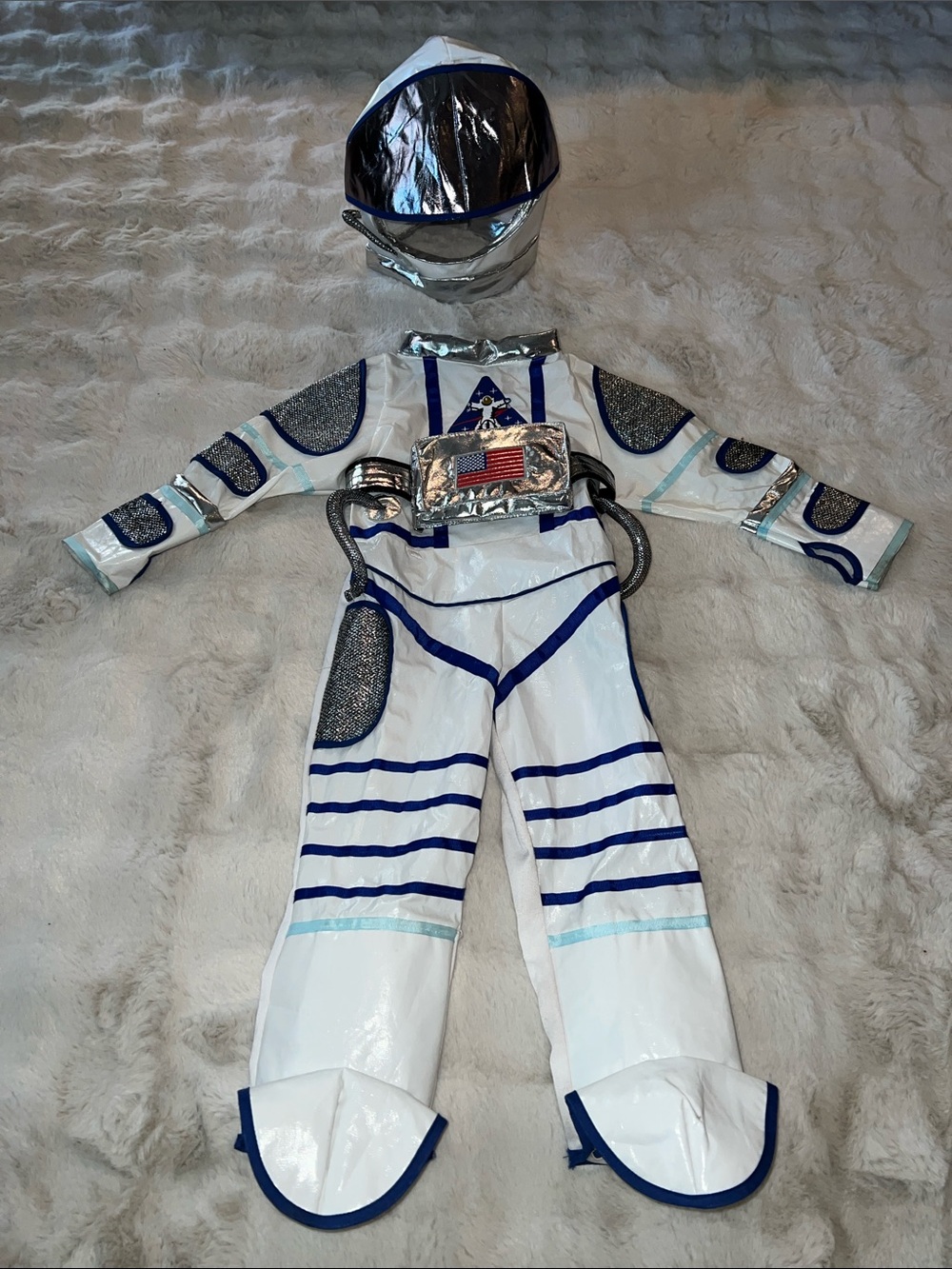 Astronaut Spaceflight Suit, Kids White and Silver Costume with Helmet - Picture 3 of 6